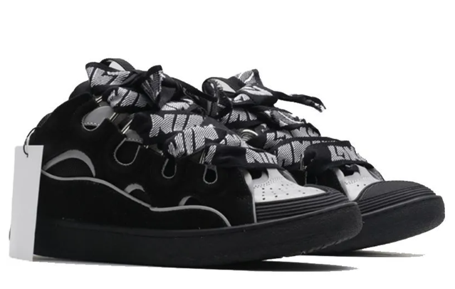 Lanvin Curb